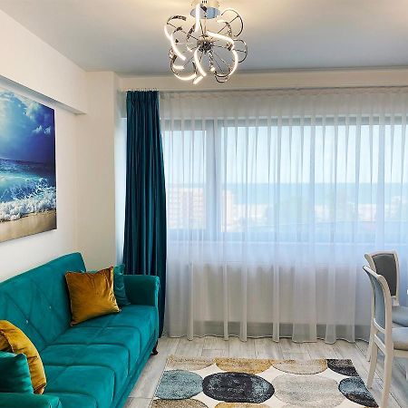 Ada Luxury Apartments 43 Mamaia Exterior photo
